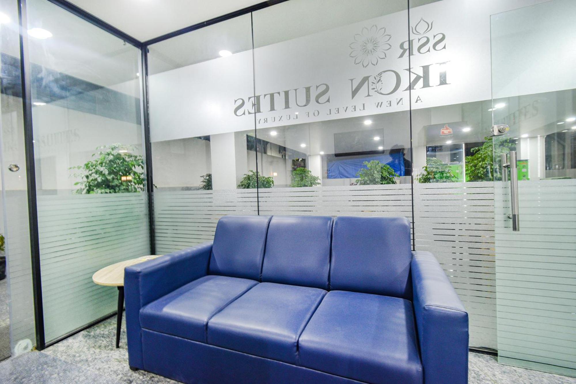 Fabhotel Ssr Ikon Suites - Nr Hyderabad Central University, Kondapur Exterior photo